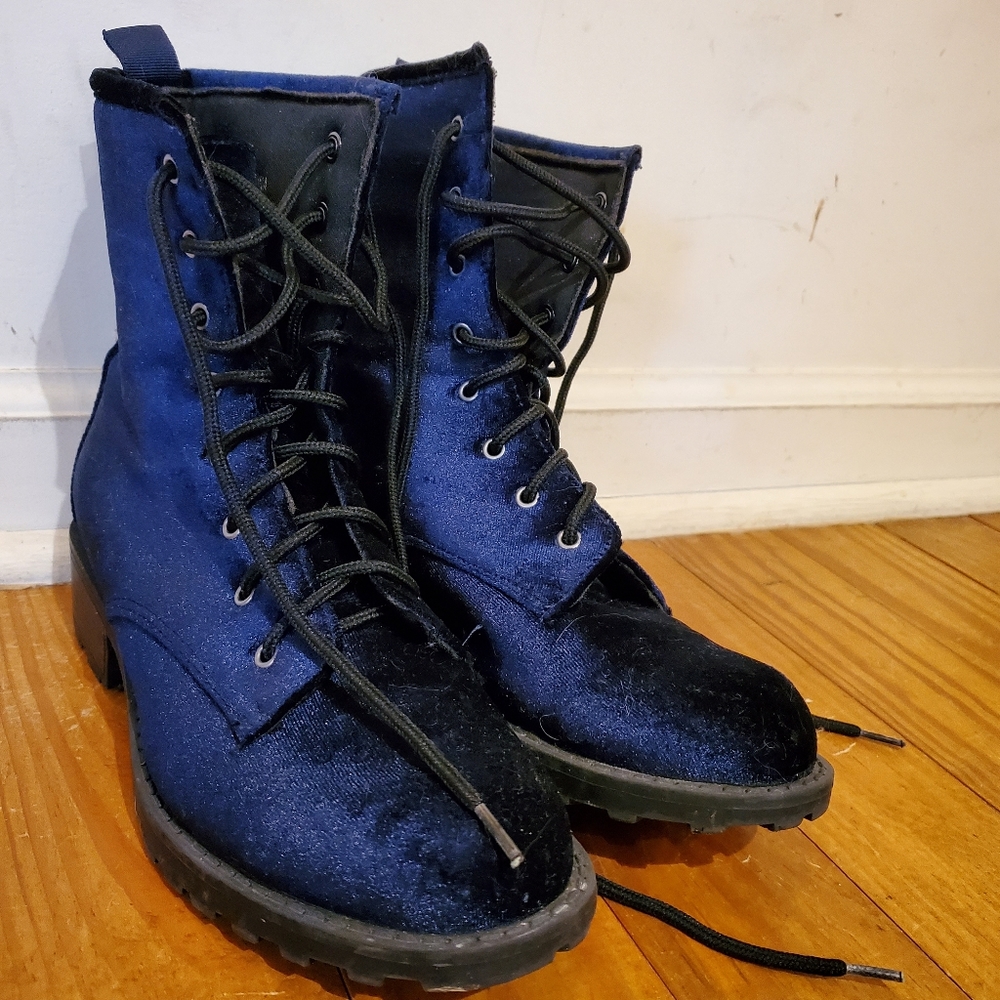 Velvet combat boot